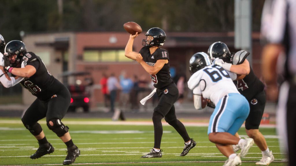 Lawrence High football vs. Shawnee MIssion East, Week 5-13
