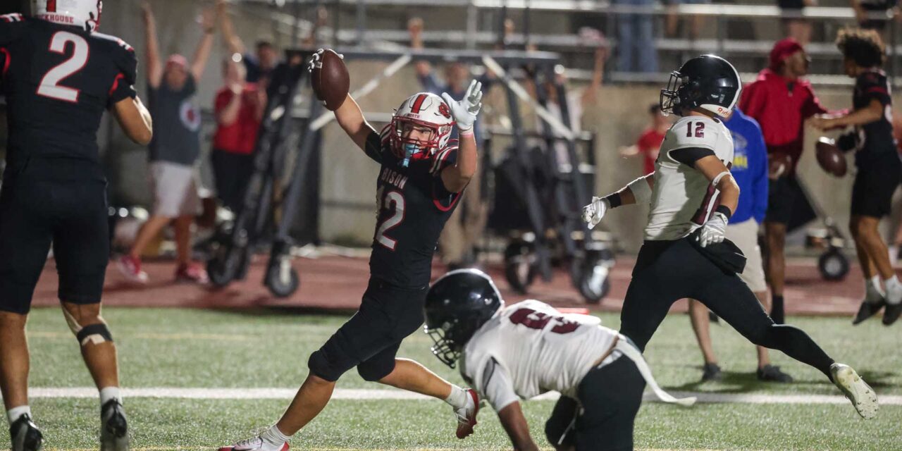 Lawrence High allows 2-score lead to slip away, loses 29-28 in OT  against Shawnee Mission North