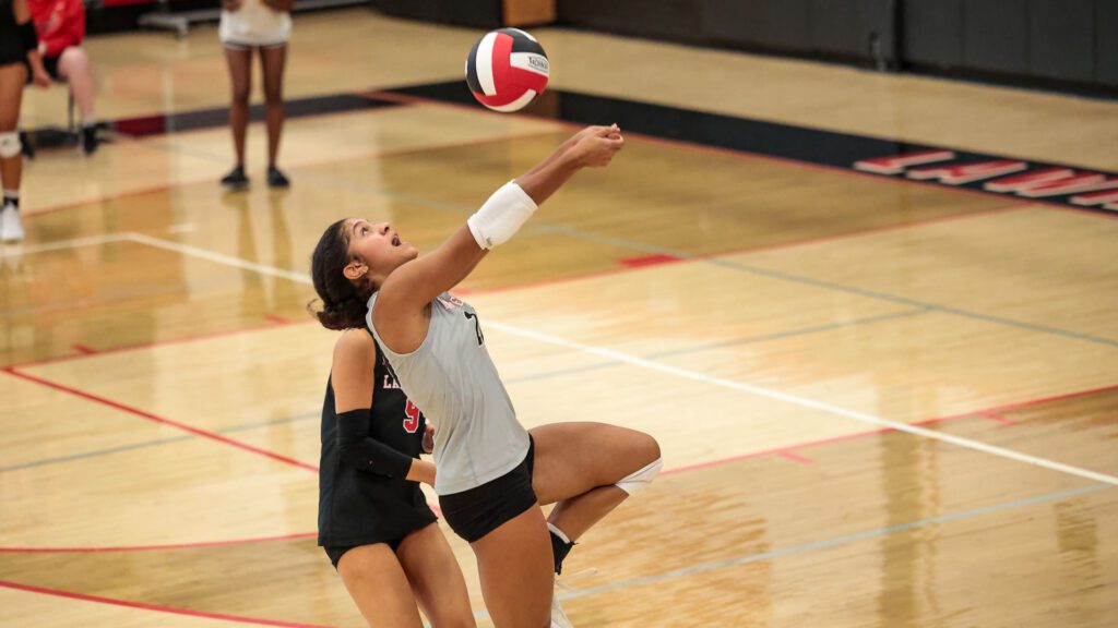 Lawrence volleyball vs. Shawnee Mission Northwest-5