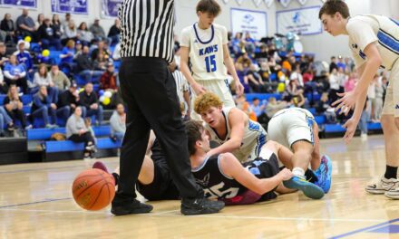 Perry-Lecompton boys drop back-and-forth contest against NEK Homeschool, 65-63